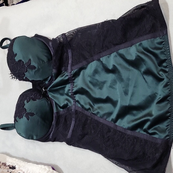 Ann Summers Elegant Lace Chemise - Picture 8 of 16